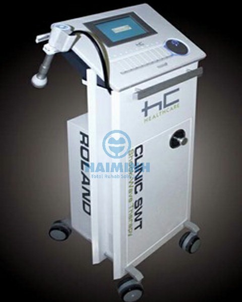 Máy điều trị bằng sóng xung kích với đầu tích hợp chứa dầu, có giao diện Tiếng Việt